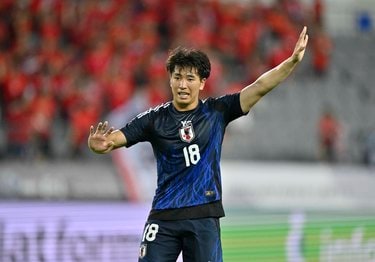 試合アルバム】川崎フロンターレFW山田新の代表デビュー48枚の試合写真