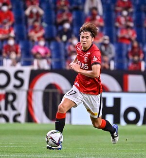 【J1分析】アシストの浦和・伊藤敦樹「自分たちのサッカー通用する」【浦和レッズの「打倒・川崎」への決意】(1)の画像