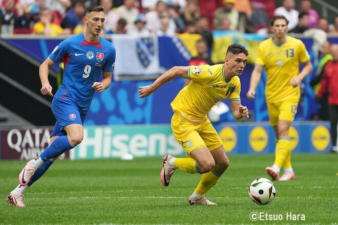 【UEFA　EURO2024現地撮】ウクライナが｢後半2発｣で逆転！今大会初の勝点ゲット【スロバキア代表vsウクライナ代表】原悦生PHOTOギャラリー｢サッカー遠近｣の画像004