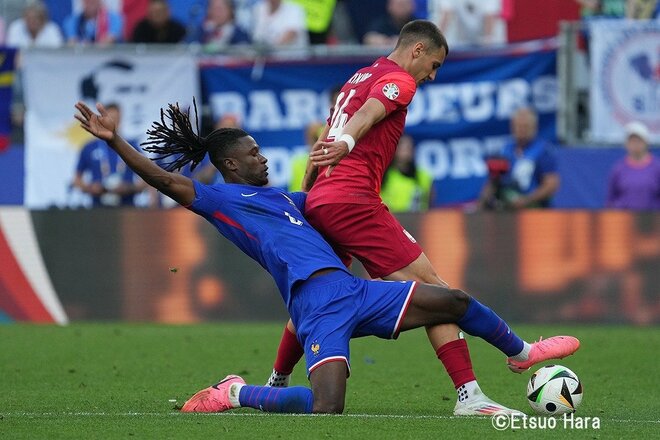 【UEFA　EURO2024現地撮】エムバペ、レヴァンドフスキ両国のエースがPK対決！　MOMはポーランドGKスコルプスキに【フランス代表vsポーランド代表】原悦生PHOTOギャラリー｢サッカー遠近｣の画像009