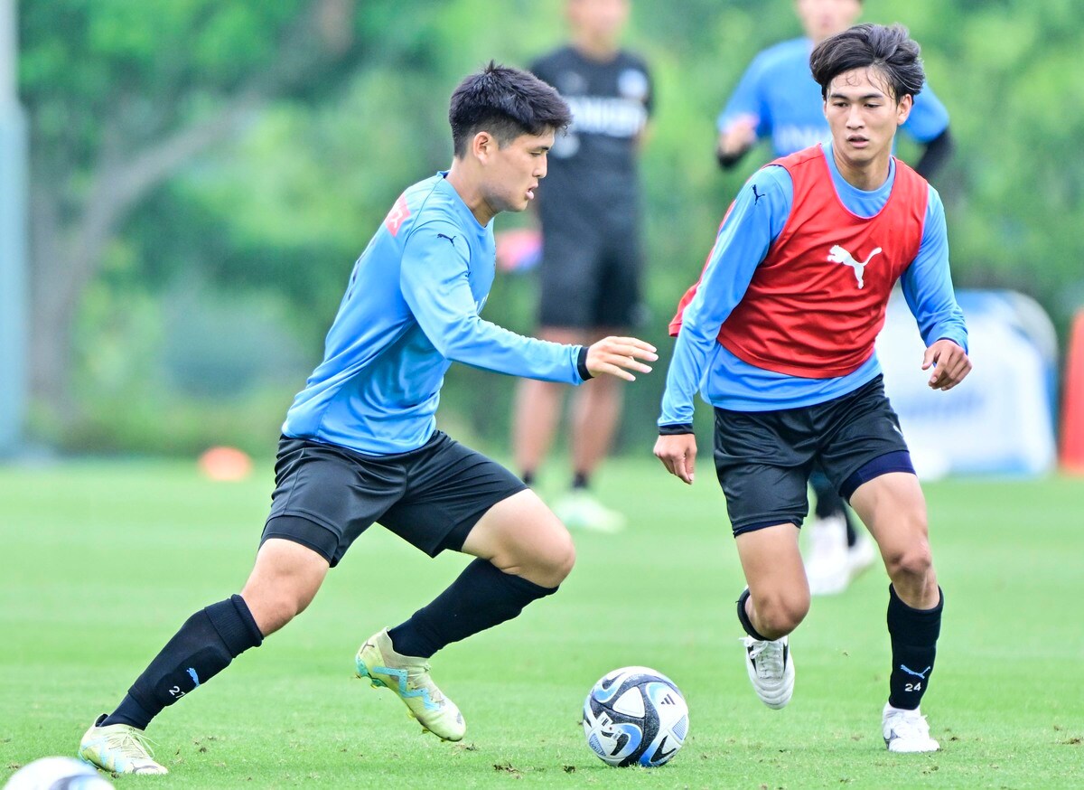 川崎フロンターレトレーニングウェア＋Ankerウェア（海様専用） PUMA