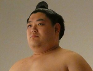 J1福岡｢阿炎×アビ｣夢コラボ実現！ 本拠地ベルマーレ戦で幕内力士の“どすこいパワー”注入！｢試合展開によっては終盤ウェリントンと2トップ組んでもらう｣は場所前に大丈夫か？の画像