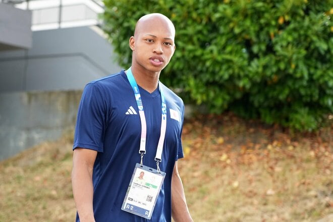 パリ五輪サッカーGK小久保玲央ブライアンが語る代表の仲間｢超えなければいけない存在｣｢抜群にシュートがうまい選手｣、エレベーター時間【独占インタビュー1】の画像