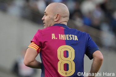 画像・写真：美しい奥様と可愛い5人のお子さんとフィニッシュ