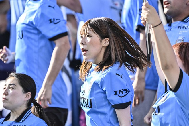 【サポーターアルバム】800km離れた広島に駆けつけ勝利をもたらした川崎フロンターレのサポーター写真71枚！「サンフレッチェ広島ー川崎フロンターレ」の画像033