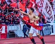 試合中に浦和レッズ・関根貴大が号泣! 83分にピッチで起きた「涙を誘う出来事」とは?【2021年天皇杯は浦和が制覇】の画像