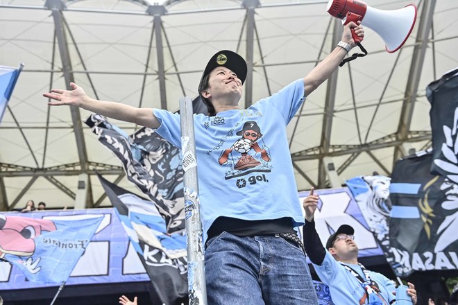 【サポーターアルバム(2)】G大阪戦の執念の同点弾導いた川崎フロンターレのサポーター写真94枚！ Gゾーンからメインスタンドまで撮影「川崎フロンターレーガンバ大阪(2)」の画像068