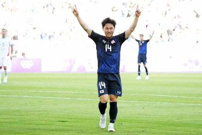 ｢半端ない｣三戸舜介｢先制ゴール｣｢豪快ヘッド｣激写【パリ五輪サッカー｢パラグアイ戦5ゴールとその後｣公開】歓喜の瞬間と隠れた功労者(1)の画像