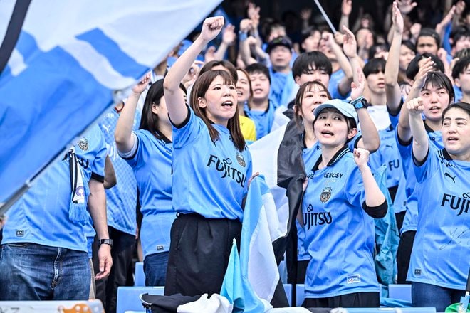 【サポーターアルバム(1)】ホーム4連戦の最終戦を戦った川崎フロンターレのサポーター写真99枚！ 2万1440人が駆け付け最高の雰囲気作る「川崎フロンターレーガンバ大阪(1)」の画像085