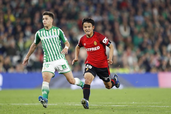 「久保と乾」「優勝争い」6月11日再開!スペインリーグ大展望の画像