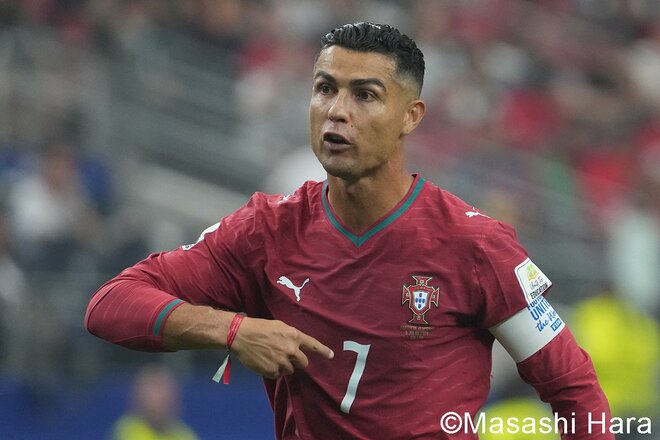 沈黙のラストダンス…41歳C・ロナウドが静かに終えた｢最後のW杯｣！ヤマル擁する優勝候補スペインの前に敗れる【スペイン代表vsポルトガル代表】激闘PHOTOギャラリーの画像001