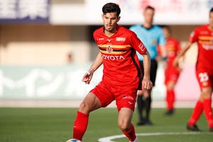 J2に来た男たち(2)J1昇格あるぞ！町田が獲得「勝負強さ衰えなし」鄭大世とポポヴィッチ哲学を熟知するMF【J2のミカタ特別編】の画像