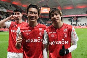 大住良之の｢この世界のコーナーエリアから｣第148回【中村敬斗と伊東純也がゴールを量産｢フランス人の誇り｣ランスの真実】(1)史上最高の｢3人｣が所属、ワールドカップで初の｢3位｣にの画像