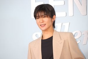 「ユニフォームとても似合ってて素敵でした」Snow Man目黒蓮とJ1川崎レジェンドとの「まさかのFK対決」が大反響！「いつか始球式でてほしいな！」「始球式来てくれ」と期待の声もの画像