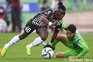 【明治安田Ｊ１リーグ　第１０節　湘南ベルマーレｖｓヴィッセル神戸　２０２１年４月１７日　１５：０３キックオフ】の画像