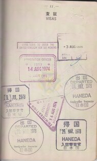 後藤健生の｢蹴球放浪記｣第257回｢ワールドカップとインフレ｣の巻(2)日本代表｢W杯16強進出｣の裏で自国通貨が消滅、「1兆ドル紙幣をお土産として売っていた｣アフリカの国の画像