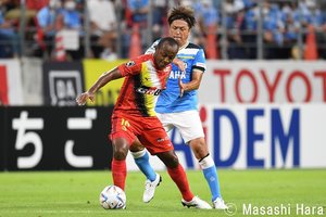 「来日10年目」名古屋グランパスMFレオ・シルバ「愛される理由」が分かるJ試合前の「アクシデント」のワンシーンの画像