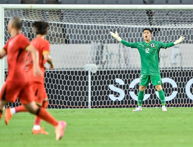 【植田直通＆早川友基アルバム】鹿島アントラーズの2人の中国戦でのプレー写真56枚！ 早川は日本代表デビュー、植田は久々復帰の記念姿「日本代表ー中国代表」の画像047