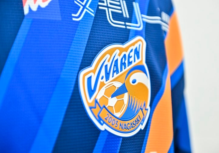 最終節の劇的昇格に向け｢フアンマの言葉に泣く｣長崎の“J2頂上決戦”前のロッカールームで35歳ベテランFWが熱い1分間スピーチ！｢号泣案件｣｢フアンマ隊長の言葉すごいよかった｣