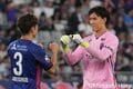 守護神のラストマッチ、｢ゴール裏のサポーター目がけて蹴れば入ると思った｣横浜FC櫻川ソロモンに先制点を許した元日本代表38歳が劇的な逆転弾【FC東京VS横浜FC】激闘PHOTOギャラリーの画像001