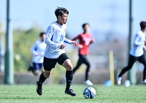「食べ盛り感が良き」「凄い食欲」U20日本代表の川崎コンビの「ハンバーグ2ショット」が大反響！ 「リプ欄の親御さんたち笑」と、コメントも注目されるの画像