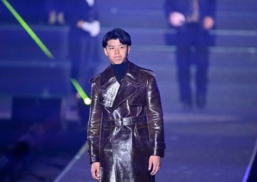画像・写真：「誰が着こなせんねーん！」「服装はどうなってるん