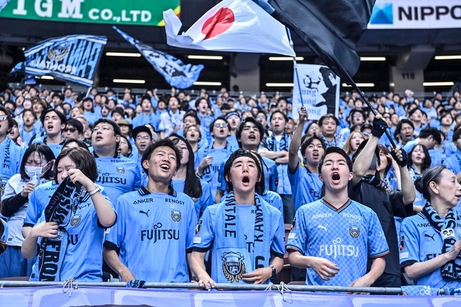 【サポーターアルバム】ACLE準優勝後初の国内試合に駆け付けた川崎フロンターレのサポーター写真80枚！ 国立を青く染め上げる「鹿島アントラーズー川崎フロンターレ」の画像041
