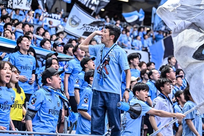 【サポーターアルバム】ACLE準優勝後初の国内試合に駆け付けた川崎フロンターレのサポーター写真80枚！ 国立を青く染め上げる「鹿島アントラーズー川崎フロンターレ」の画像035