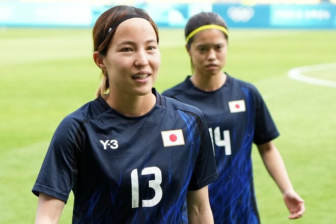なでしこDF北川ひかるが新天地エバートンで氷風呂パフォーマンス!脱出後の「太極拳?」に「すぐにチームに溶け込みそう」の画像