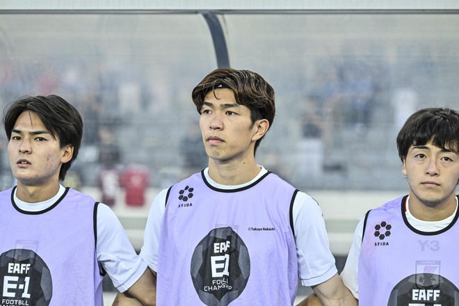 【日本代表FW宮代大聖アルバム】ヴィッセル神戸FW宮代大聖の中国戦での写真20枚！ 試合に出場せずも、現地で披露した日本代表2ndユニフォーム着用姿「日本代表ー中国代表」の画像018