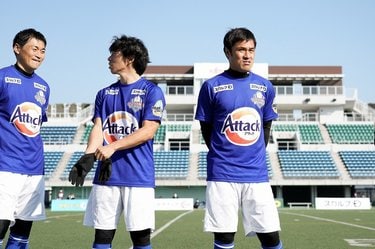 画像・写真：ナインティナイン・矢部浩之とミキ兄弟、又吉直樹らサッカー芸人と井原正巳、福西崇史、中澤佑二ら元日本代表選手が豪華コラボ！『やべっちCUP』の神瞬間【画像50枚】  | Jリーグ・国内 | ニュース | サッカー批評Web