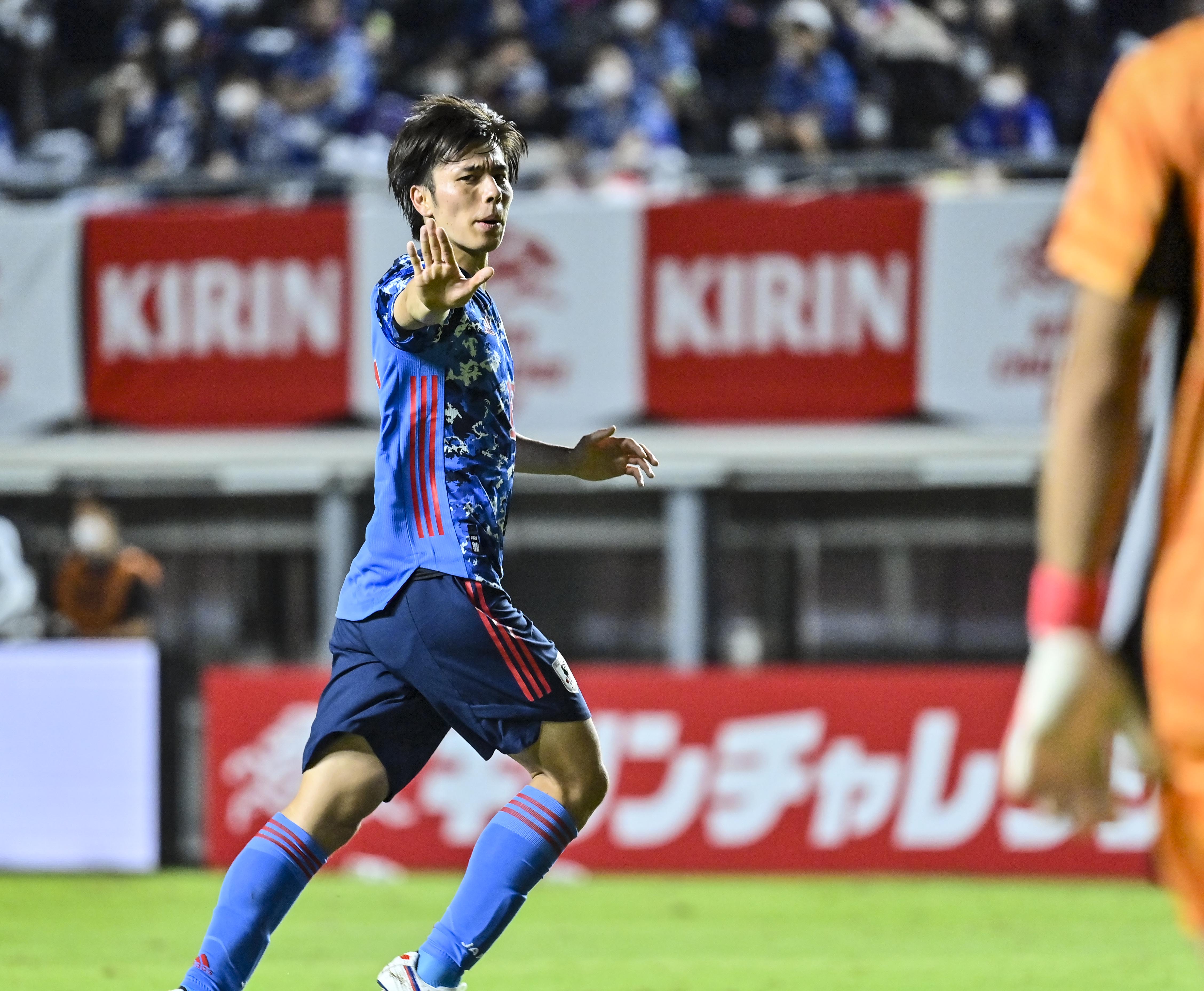 ワールドカップ日本代表 田中碧、三笘、守田フロンターレファンクラブ
