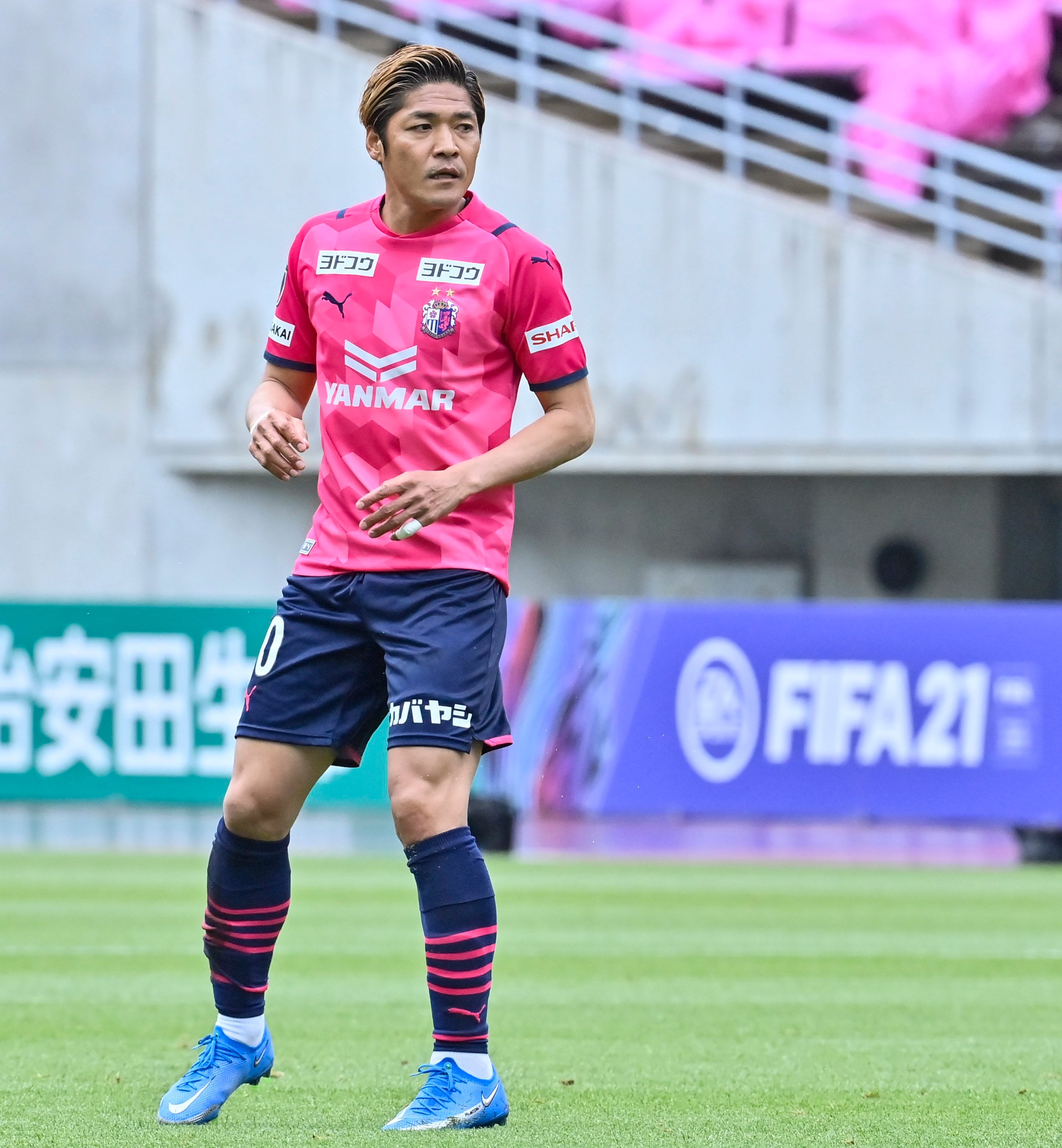 川崎フロンターレ 大久保嘉人 宇宙兄弟ユニフォーム - サッカー/フットサル