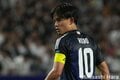 ｢背番号10｣の新キャプテンの下、｢代表デビュー｣の若武者たちが大暴れ！　｢怒涛の6ゴール｣で完勝も｢見たかった｣“シュートの魔術師”の左斜め45度【日本代表vsインドネシア代表】激闘PHOTOギャラリーの画像001