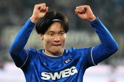 福田師王ドイツ奮闘記(7)前編 ｢オフの日は1日13時間寝ることも｣福田師王が語るカールスルーエでのリアル一人暮らし、日本代表キャプテン専属シェフの優しさと自炊生活の画像