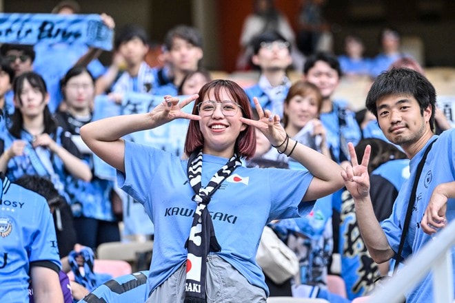 【サポーターアルバム(2)】現地撮影70枚！　3得点勝利でクラブ初アジア・ファイナリスト！ ACLE準決勝に駆け付けた川崎サポーター「川崎フロンターレ―アル・ナスル」の画像018