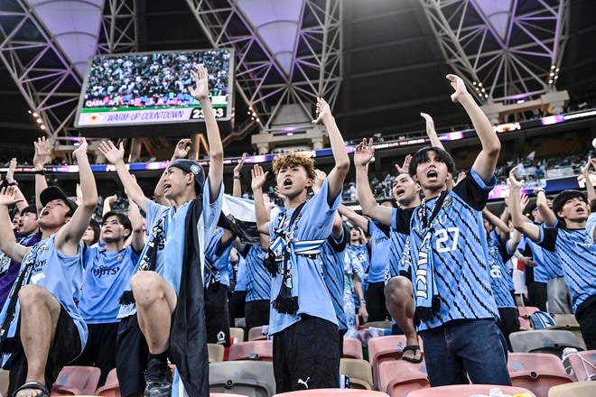 【サポーターアルバム】サウジアラビア・ジェッダ開催のACLE決勝に川崎サポーター700人が集結！ 現地で声援を送ったサポーター写真78枚「アル・アハリー川崎フロンターレ(1)」の画像070