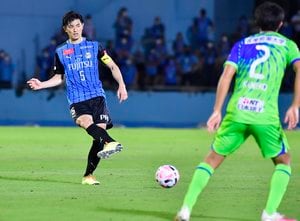 後藤健生の「Jリーグ中間報告」（2）「川崎F“新たな挑戦”の破壊力」、PCRと「拍手」の光景の画像