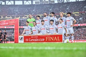 「朝から貰い泣き」ルヴァン決勝惜敗の新潟の“舞台裏インサイドムービー”にサポ涙止まらず！「見ては泣き見ては泣き」「サポーターの拍手があったかい」などの声の画像