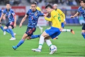 「ヴィニシウス完封」長友佑都が「1対1の強さ」を改めて示す!ドイツ・スペイン戦の「対WG起用」が日本代表の新たな選択肢に【動画】の画像