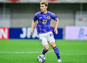 「かっこいいですね。。」日本代表DF橋岡大樹の「#イキってみた」自撮りを久保建英、伊東純也らがイジって話題！「いじられたくて投稿してるやん」とツッコみの声もの画像