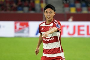 PHOTOギャラリー「ピッチの焦点」デュッセルドルフ、内野貴司や田中碧も出場【ブンデスリーガ2部 第5節 フォルトゥナ・デュッセルドルフvsカールスルーエSC 2023年9月1日】（渡辺航滋撮影）の画像