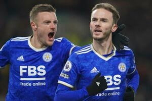 「ワールドクラスのゴール｣が炸裂!!レスターの｢背番号10｣・イングランド代表MFの「逆足でも精度抜群」のスーパーゴールとは?【動画】の画像