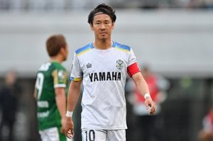 【清水と磐田、昇格争いの特別な静岡ダービーへ(2)】磐田主将・山田大記が語るダービーの重み。「夢にダービーが出てきましたし、スイッチが入っちゃってる」の画像