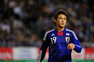 「シンプルに速い」誕生日を迎えた元サッカー日本代表DF内田篤人氏のプレーに再脚光!「めちゃくちゃ速いな」「やっぱ日本歴代最高のSBです!!」などの声の画像