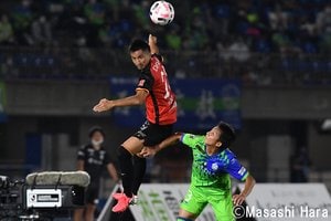 PHOTOギャラリー「ピッチの焦点」「湘南ー名古屋」よい内容と不本意な結果の画像