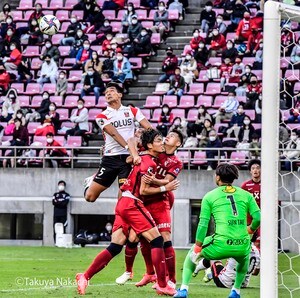 【J1分析】浦和リカルド・ロドリゲス監督の「仰天采配」！意外すぎる「興梠トップ下＆槙野ワントップ」の組み合わせ【3位争い後退も…浦和レッズの可能性】(2)の画像