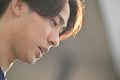 「天使が映り込んでる…??」英上陸の「青白」斉藤光毅が早くもファンを魅了！「QPRのユニフォーム似合います」「笑顔の破壊力やばいな」などの声の画像001