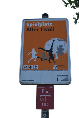 大住良之の「この世界のコーナーエリアから」第120回「チョップ、チョップ、アーヘン」(2) 日本代表がドイツで初めて目にしたキックの画像