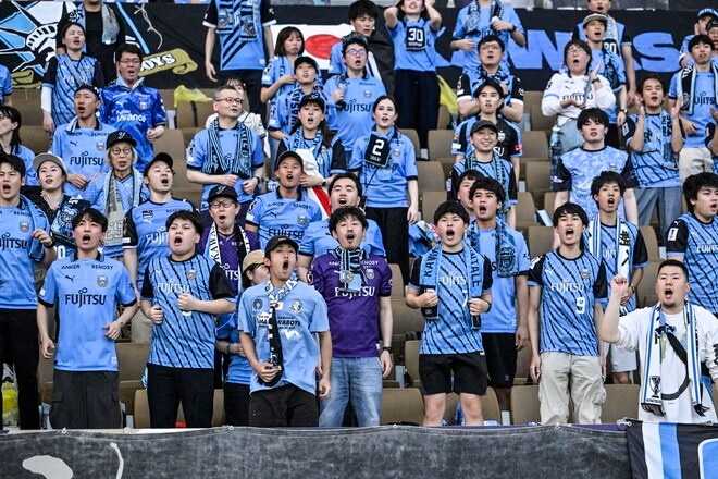 【サポーターアルバム「61枚」(3)】「川崎フロンターレ―アルサッド」佐々木旭が「川崎みたいだった」と感謝したプリンススタジアム内での川崎サポーターの写真61枚！ の画像019